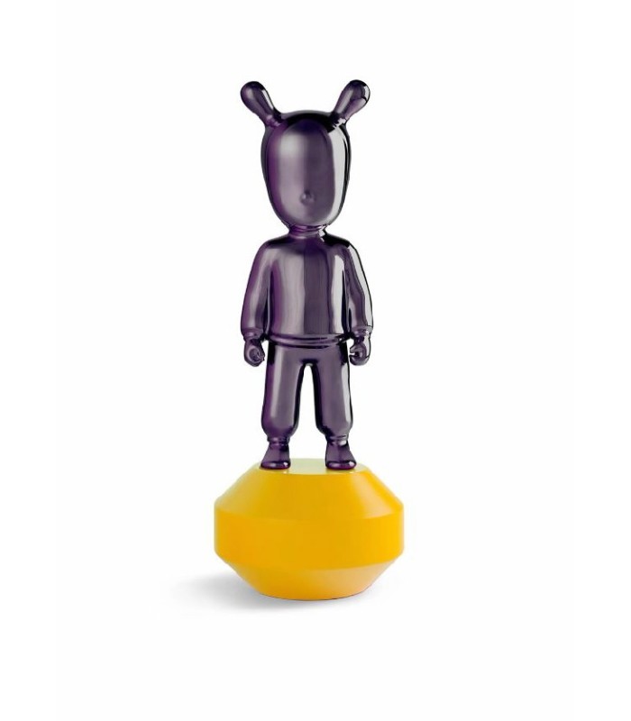 Figura The Guest Little-morado sobre amarillo. Pequeña - 010.07746
