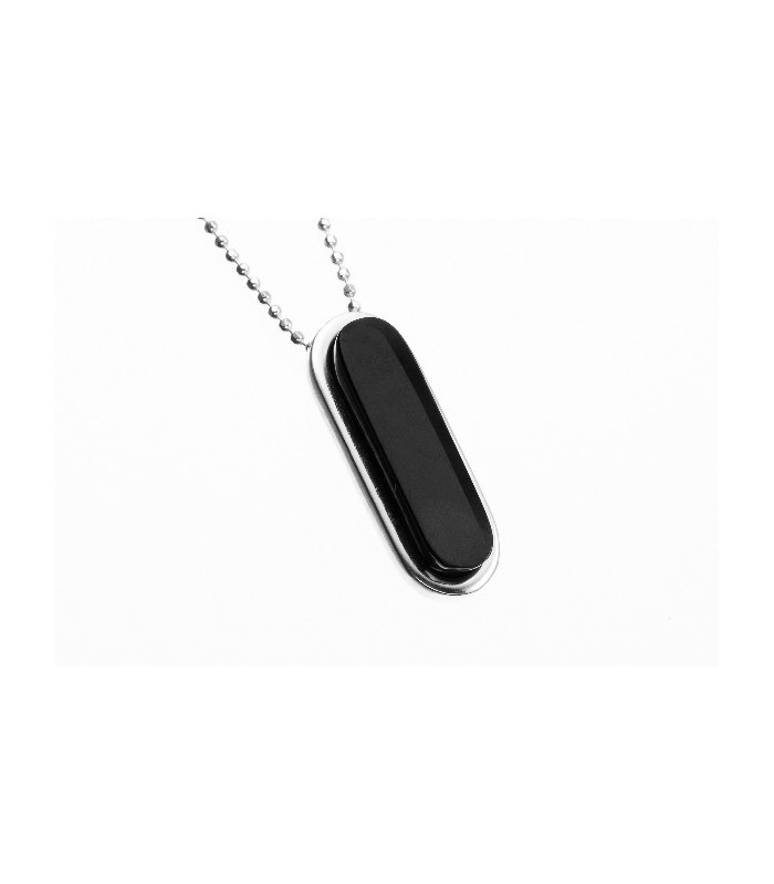 Colgante alargado de plata y azabache | Elongated Silver and Jet Pendant