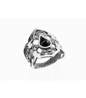 Anillo de plata y azabache | Silver and Jet Ring