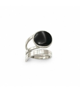 Anillo de plata y azabache redondo | Round Silver and Jet Ring
