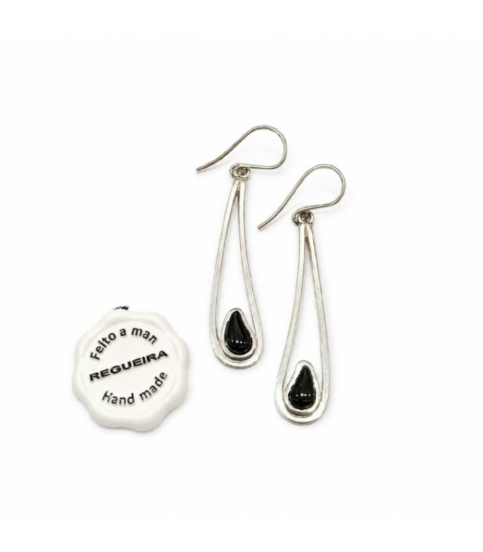 Pendientes de plata y azabache lágrima | Silver and jet teardrop earrings