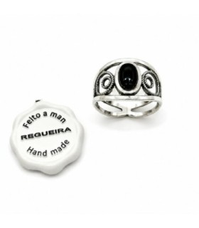 Anillo de plata y azabache con espirales | Silver and Jet Spiral Ring